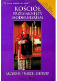 Kościół przesiąknięty modernizmem