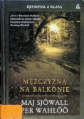 Mężczyzna na balkonie