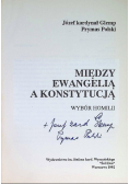 Między Ewangelią a konstytucją