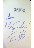 Wychodząc z ukrycia Autograf autorki