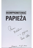 Skompromitować papieża