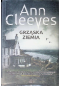 Grząska ziemia