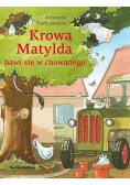 Krowa Matylda bawi się w chowanego