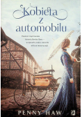 Kobieta z automobilu