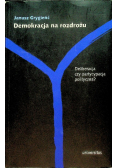 Demokracja na rozdrożu