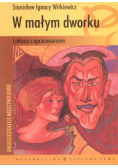 W małym dworku