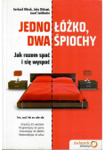 Jedno łóżko dwa śpiochy Jak razem spać i się wyspać