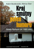 Kraj smutny pełen humoru