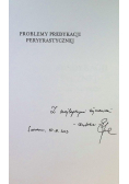 Problemy predykcji peryfrastyczne