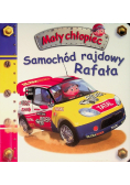 Mały chłopiec. Samochód rajdowy Rafała