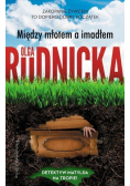 Między młotem a imadłem