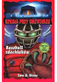 Szkoła przy cmentarzu Baseball zdechlaków