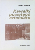 Kawałki pociętego sztandaru