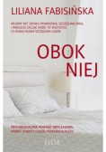 Obok niej