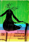 Zabawa dzieci w teatr