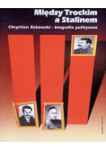 Między Trockim a Stalinem