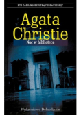 Noc w bibliotece