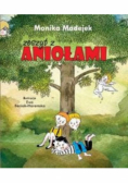 Zeszyt z aniołami