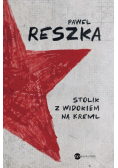 Stolik z widokiem na Kreml