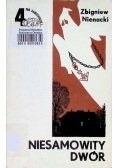 Niesamowity dwór Tom 4