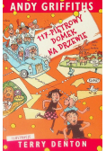 117 piętrowy domek na drzewie