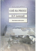 Coś na progu