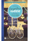 Szczęśliwi ludzie czytają książki i piją kawę