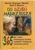 Co dzień mądrzejsze