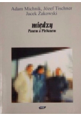 Między Panem a Plebanem