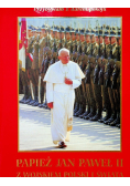 Papież Jan Paweł II z wojskiem polski i świata