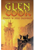 Ogień w jego dłoniach