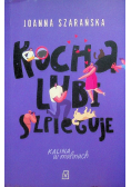 Kocha lubi szpieguje