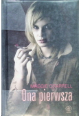 Ona pierwsza