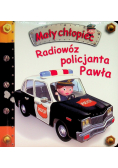 Radiowóz policyjny Pawła. Mały chłopiec