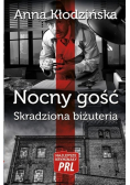 Nocny gość. Skradziona biżuteria