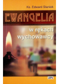 Ewangelia w rękach wychowawcy