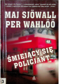 Śmiejący się policjant
