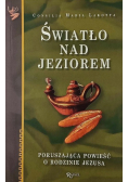 Światło nad jeziorem
