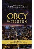 Obcy w obcej ziemi