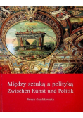 Między sztuką a polityką