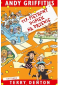 117 piętrowy domek na drzewie