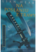 Na posłaniu z trawy
