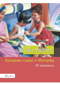 Martynka. W samolocie. Zaczynam czytać z Martynką