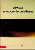 Oświata w otoczeniu burzliwym
