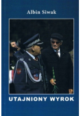 Siwak w żołnierskim drelichu narodowego polskiego wojska