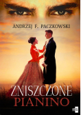 Zniszczone pianino