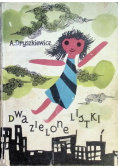 Dwa zielone listki