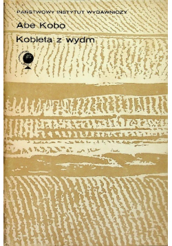 Kobieta z wydm