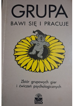 Grupa bawi się i pracuje