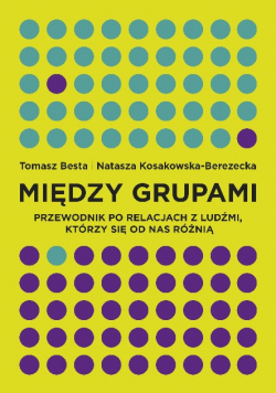 Między grupami